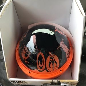 Mandalorian shadowlight led from Home Depot great for Halloween